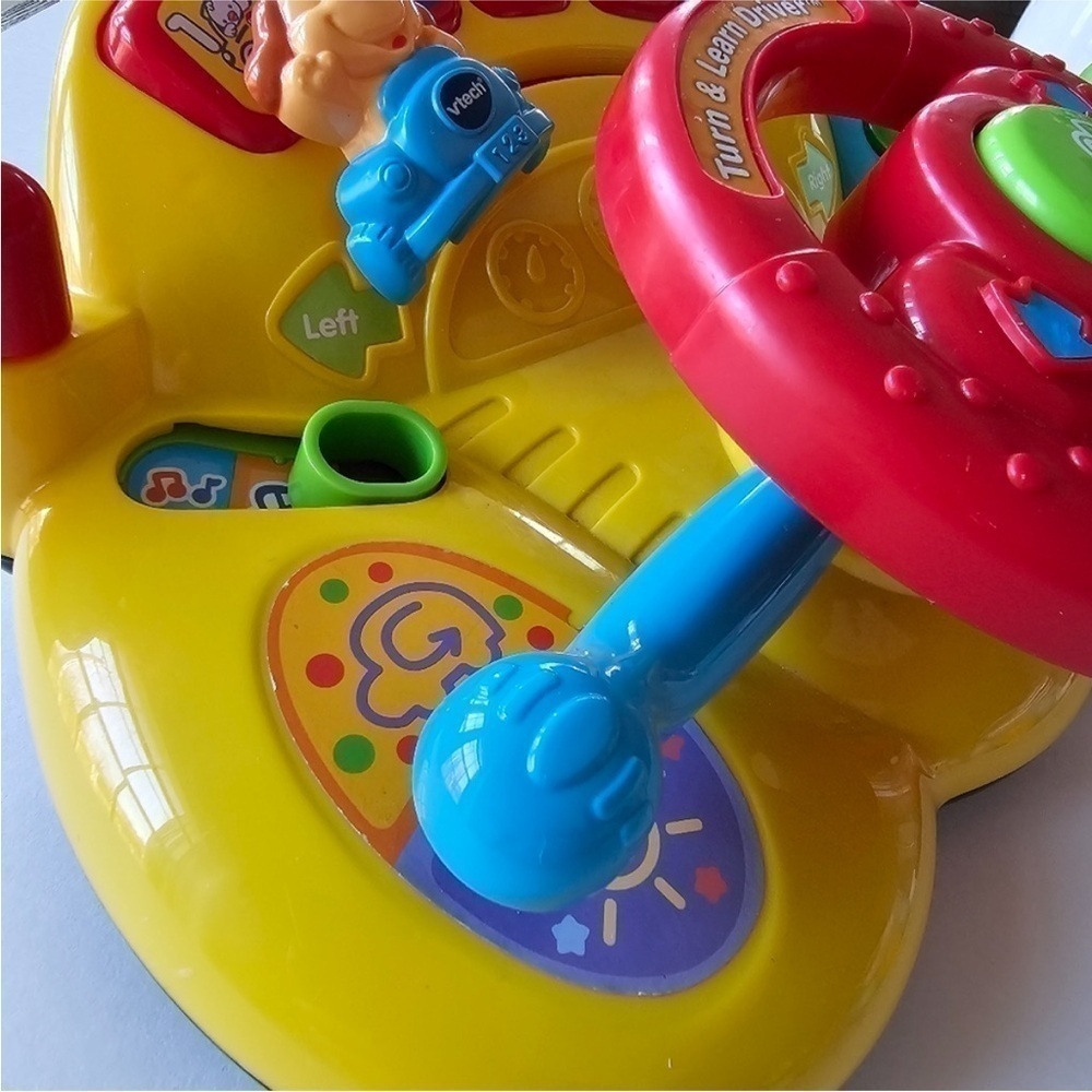 Vtech Turn & Learn Driver Toy - Picture 4 of 9